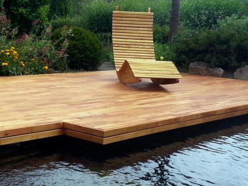 Robinie Terrasse Naturteich