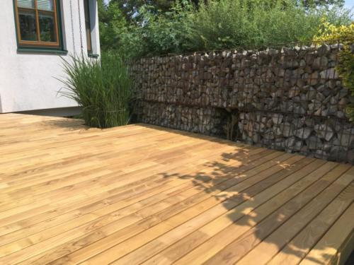 Terrassendiele Robinie 26x80 bombiert 