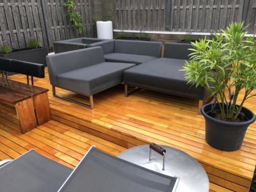 Terrassendiele Robinie 26x80 bombiert 