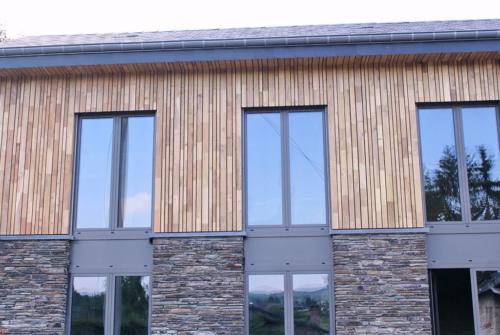 Robinie Schalung vertikal