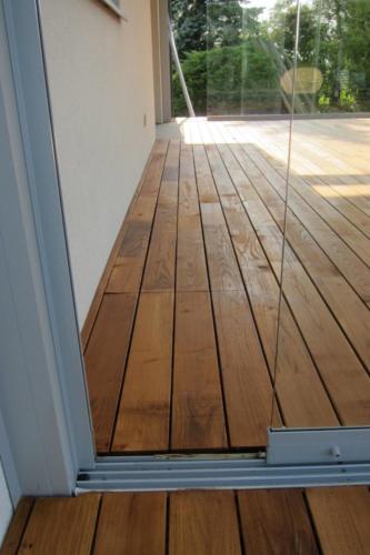 Robinie Terrasse Oel Bernstein