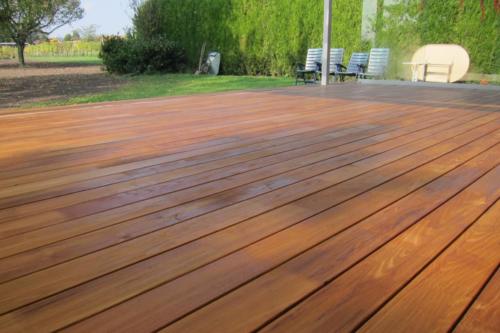 Robinie Terrasse Oel Bernstein