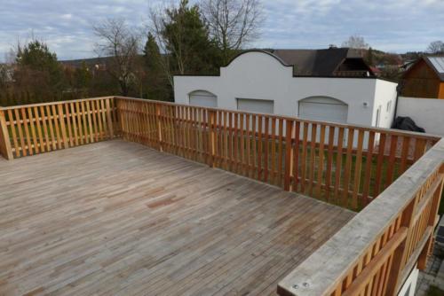 Robinie Terrasse Balkon