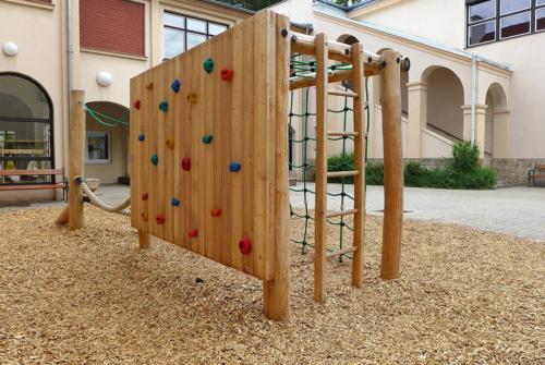 Kletterkubus Robinie