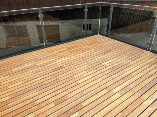 Terrassendiele Robinie 26x80 geoelt 